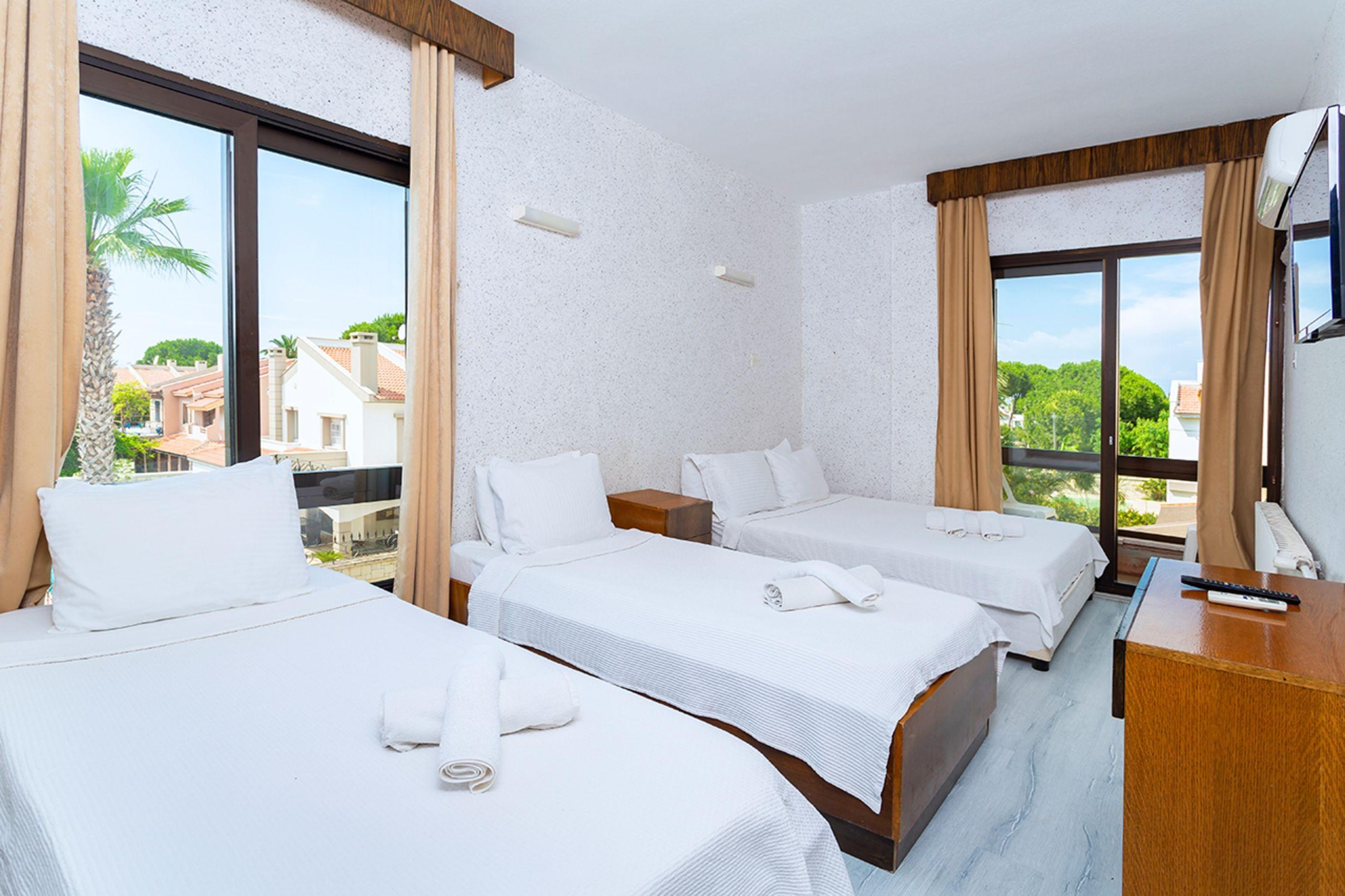 Kabasakal Otel Çeşme Esterno foto