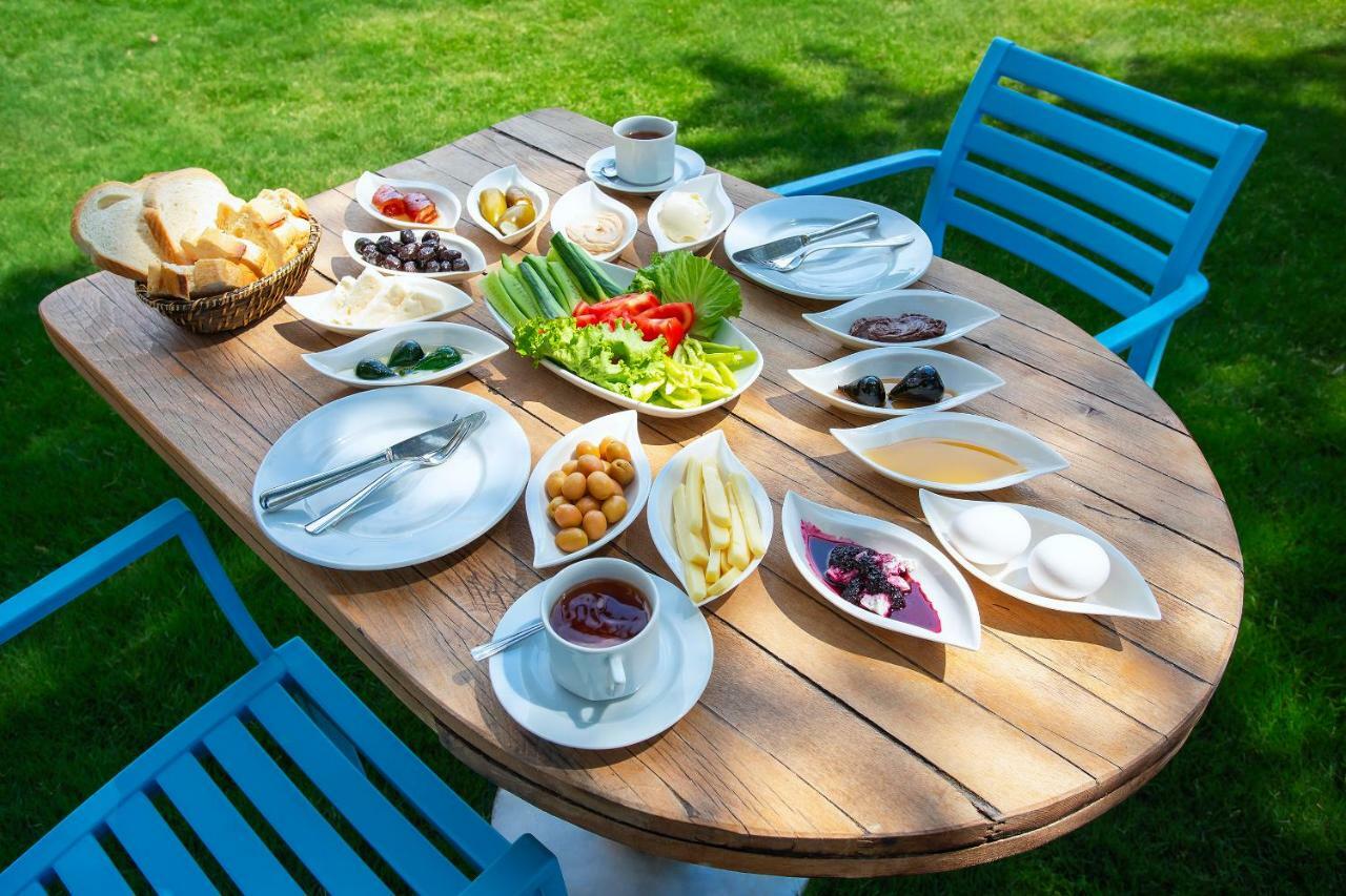 Kabasakal Otel Çeşme Esterno foto