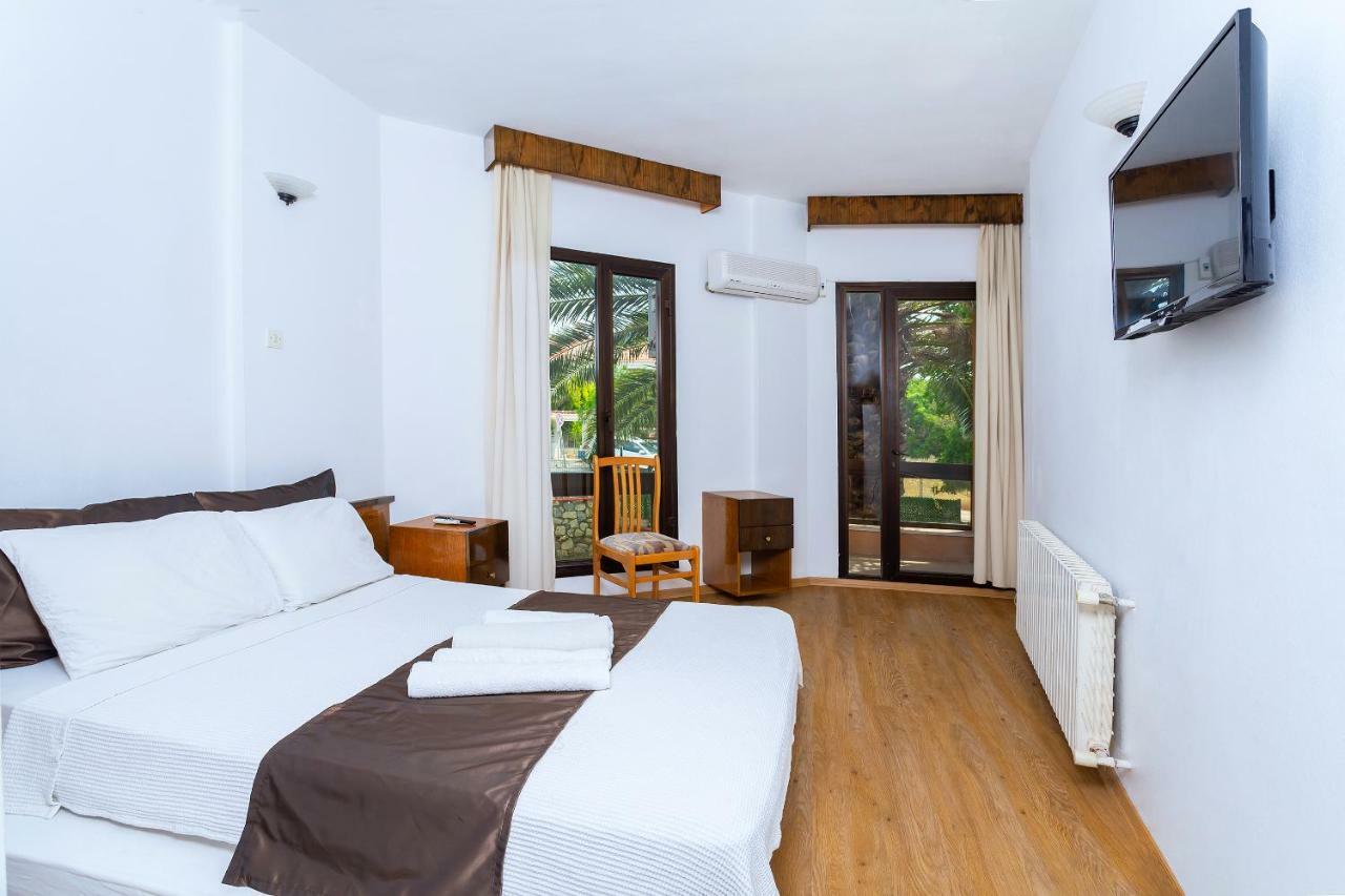 Kabasakal Otel Çeşme Esterno foto