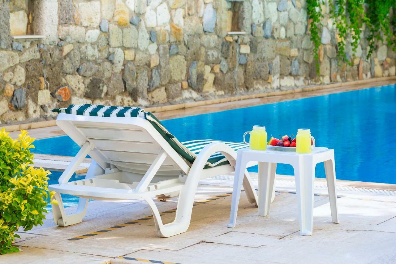 Kabasakal Otel Çeşme Esterno foto