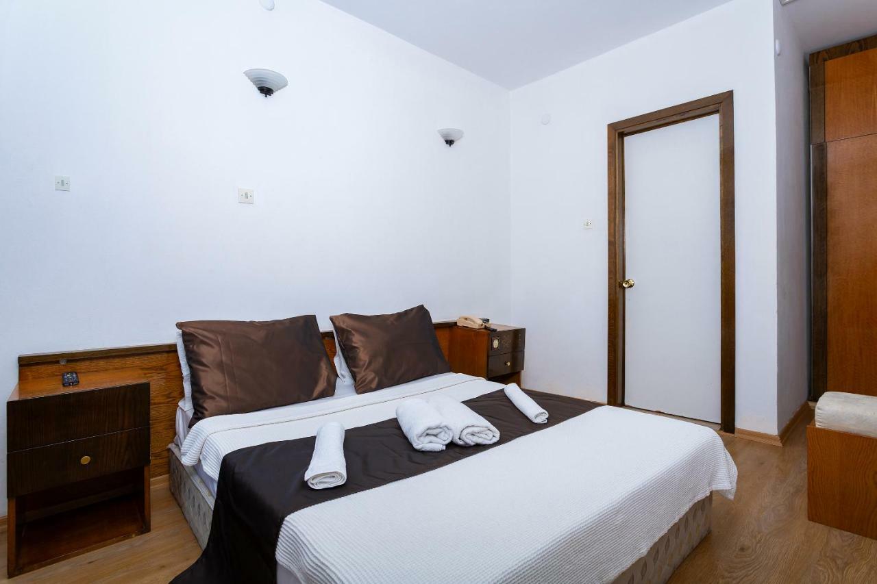 Kabasakal Otel Çeşme Esterno foto