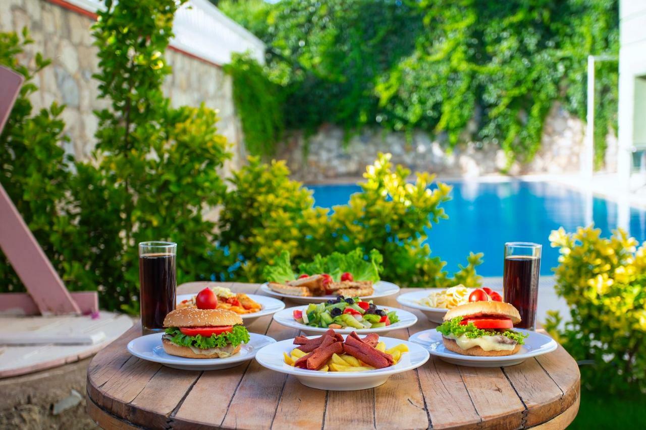 Kabasakal Otel Çeşme Esterno foto