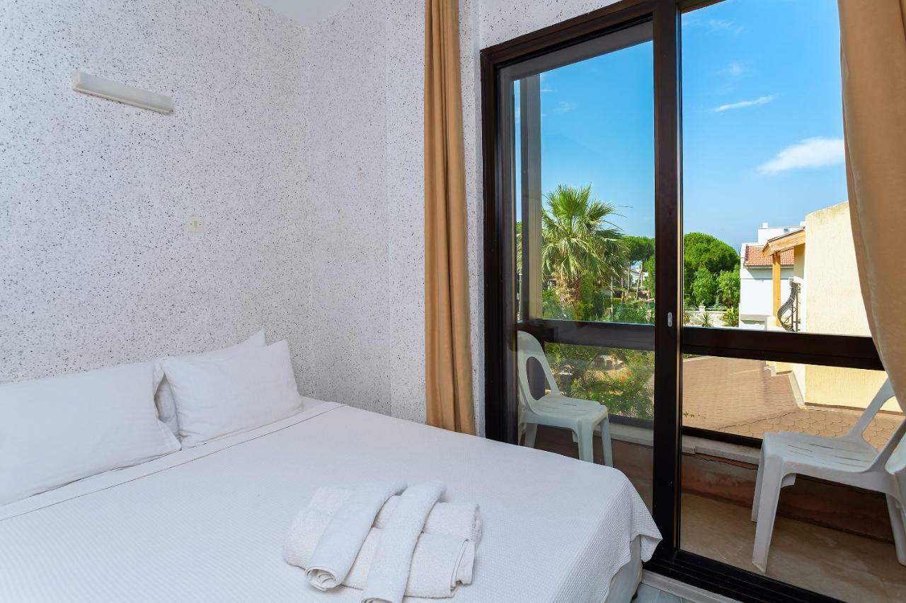 Kabasakal Otel Çeşme Esterno foto